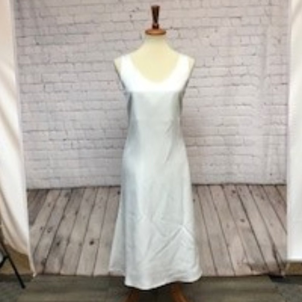 tba Long white dress